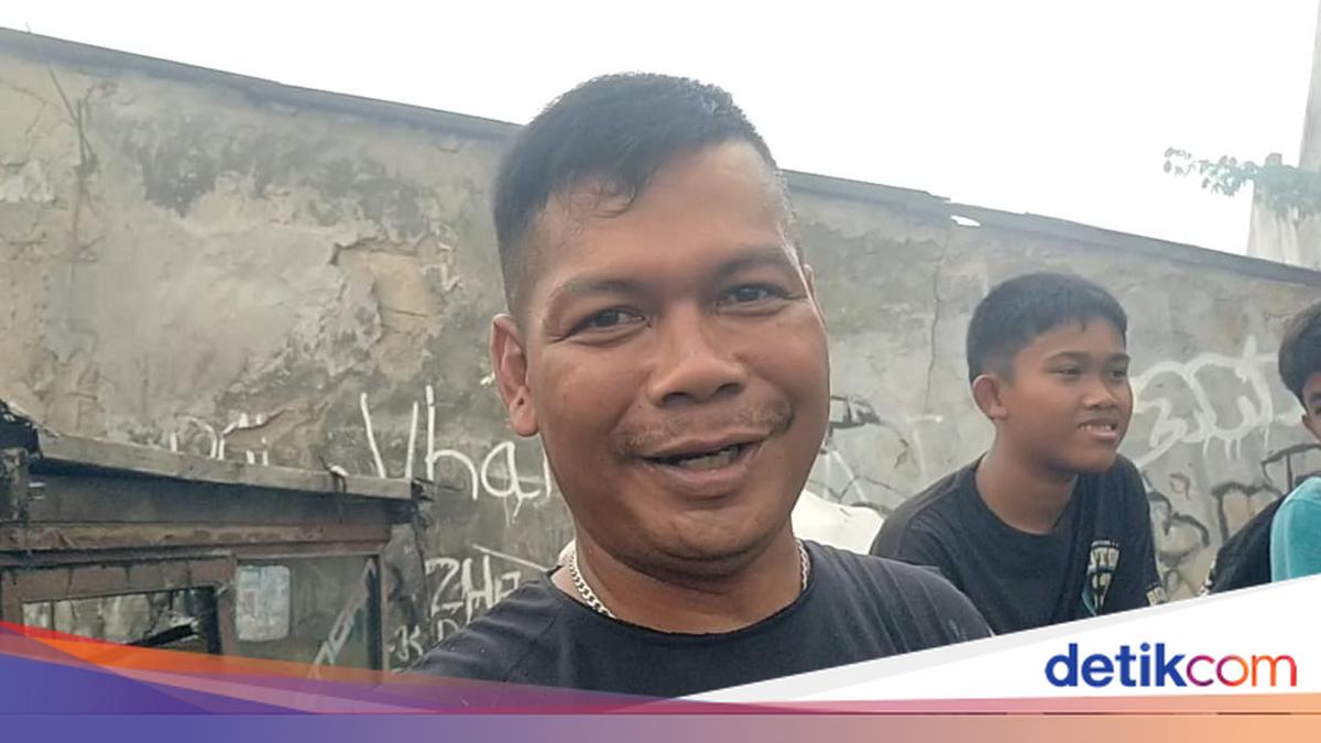 Residents’ reckless action to break through pancoran through the fire to save IDR 10 million