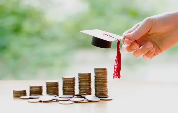 ما هي أفضل طرق استثمار سنوات الجامعة لصنع مستقبل قوي؟
