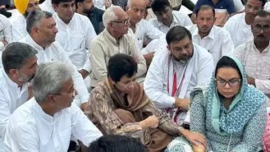 The suicide case of the IPS officer must be investigated impartially: Kumari Selja