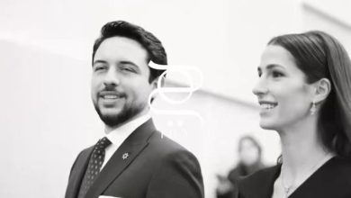 لحظات فريدة جمعت عائلة الأمير الحسين في فرنسا. بدت الألفة والسرور على ملامح زوجته الأميرة رجوة…