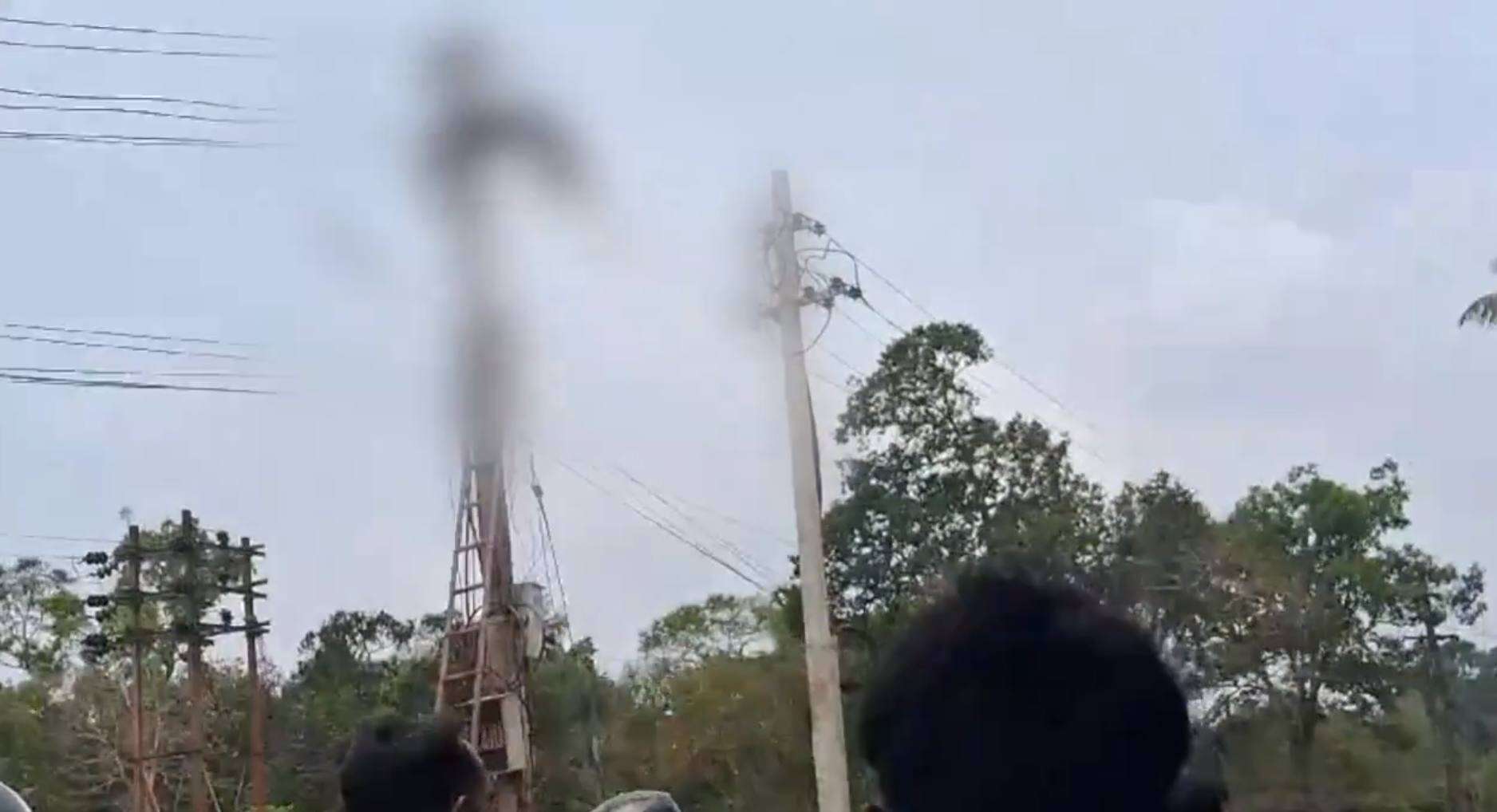 An employee who climbed an electricity pole in Jodhpur got a strong shock! Case after being shot several times see viral video
