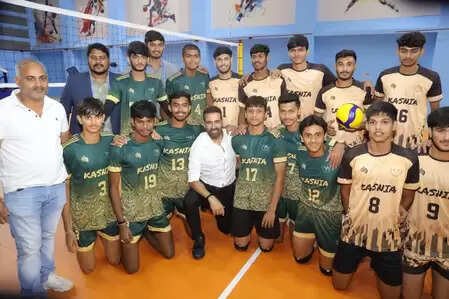 Akshay Kumar reached the feather Savarkar sports complex, Hard Sandhvi praised the actor