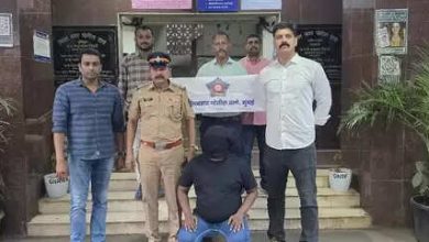 Police in Mumbai arrested the accused with drugs