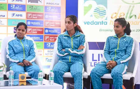 Delhi Half Marathon is inaugurated by Lieutenant -Governor VK Saxena and Chief Minister Velha Gupta.