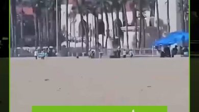 مشهد لا يصدق.. طيار يفقد السيطرة على المروحية فتسقط بشكل مفاجئ قرب شاطئ مزدحم في كاليفورنيا…