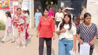 UPPSC PCS exam 2025: Examination completed peacefully in the district, 2.723 candidates remained absent -Uppsc PCS exams 2025 EASY FOLLLE COMPLETE 2723 Candidates Absent
