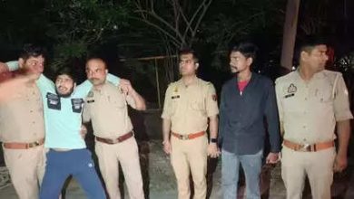 Ghaziabad: Meeting between police and crimes, two arrested