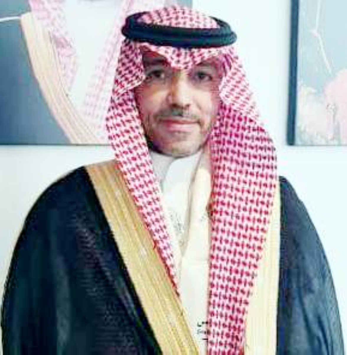 عريس يقاضي خطيبته: «أعيدي الجوال والخاتم والساعة».. «عكاظ» تكشف الوقائع