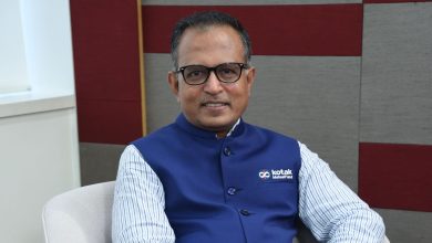 Why FPIs are careful with India and DIIs see a five-year bargain