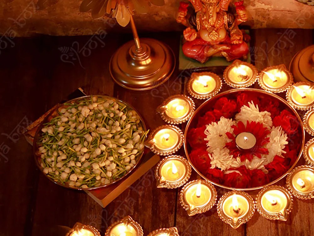 Give a simple and nice look to your home this Diwali!