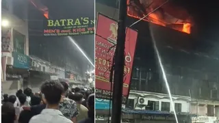 Fire in Prayagraj short -closed sparks in the tries