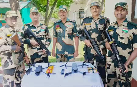 Amritsar: BSF soldiers seized 5 drones, heroin and pistols