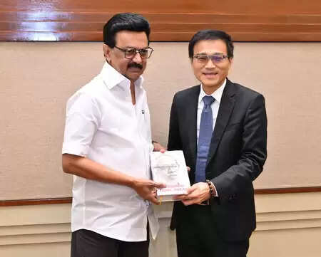 Foxconn to invest Rs 15,000 crore in Tamil Nadu, creating 14,000 high value posts