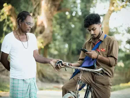 Gramin Roof Sevaks reaches people with the message of service, loyalty and trust.