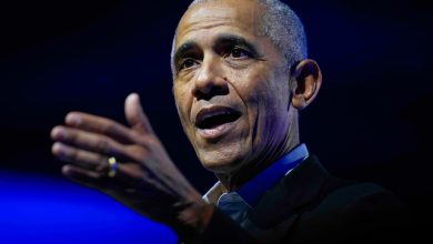 Barack Obama on Maron’s WTF -Podcast: Request organizations not to bow before Trump, and call on them to ‘stand up’