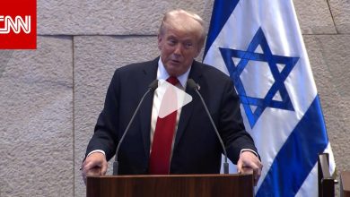 “سيبقى شخصان وسيكونان الأفقر”.. ترامب يتحدث عن مبالغ هائلة لغزة ويمزح بشأن تأخره على قمة شرم الشيخ