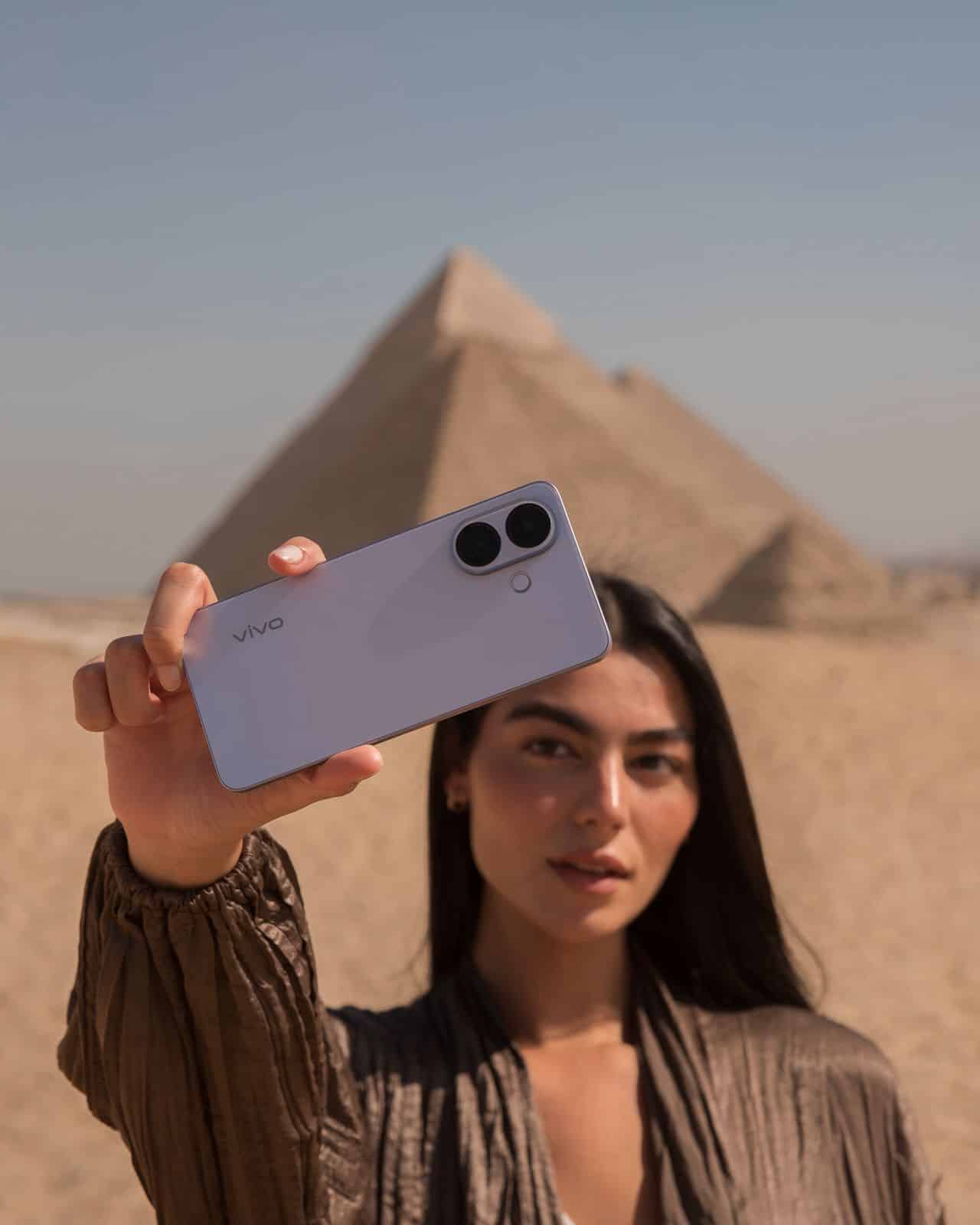 هاتف vivo V60 Lite: الرفيق المثالي للبورتريه أثناء السفر بتقنيات تصوير متطورة وبطارية تدوم 5 سنوات