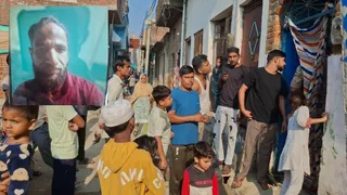 Stepfather stabbed to death in Amroha, the son of drug addicts who drove away after the incident was caught by people – stepfather was stabbed to death drunken youths caught by the crowd