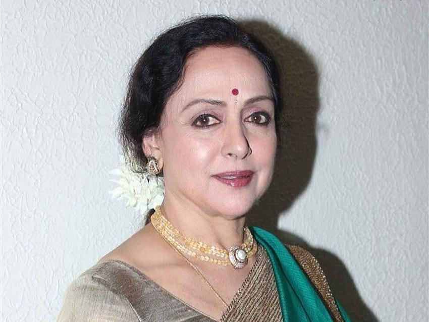 These movies from Hema Malini should watch!