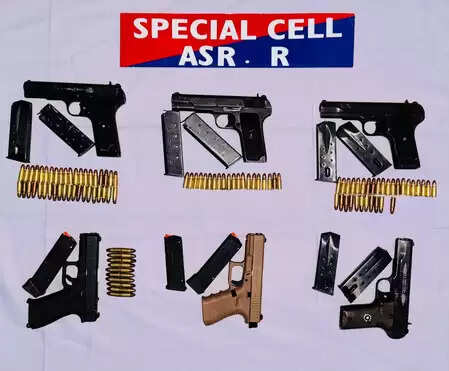 Punjab Police Busts smuggling module linked to Canada and Pakistan