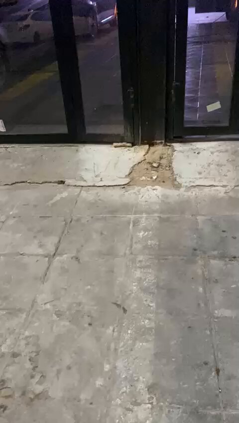 أنقذ محلاً تجارياً يحوي 7 سيارات من الحريق… اليامي ل«عكاظ»: وثّقت الحادثة بالتصوير حتى لا…