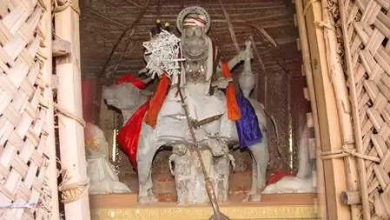 Yamraj is worshiped in the Dharmaraja Temple of Tamil Nadu, Kamadadeva has given life here