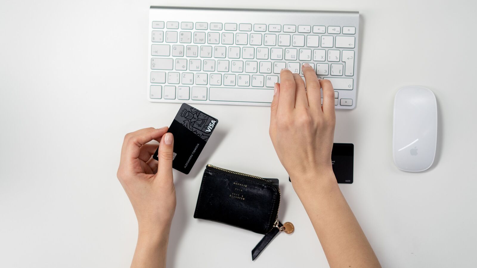 5 reasons why you should consider a secure credit card