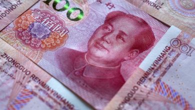 China defends the yuan amid trading tension with America