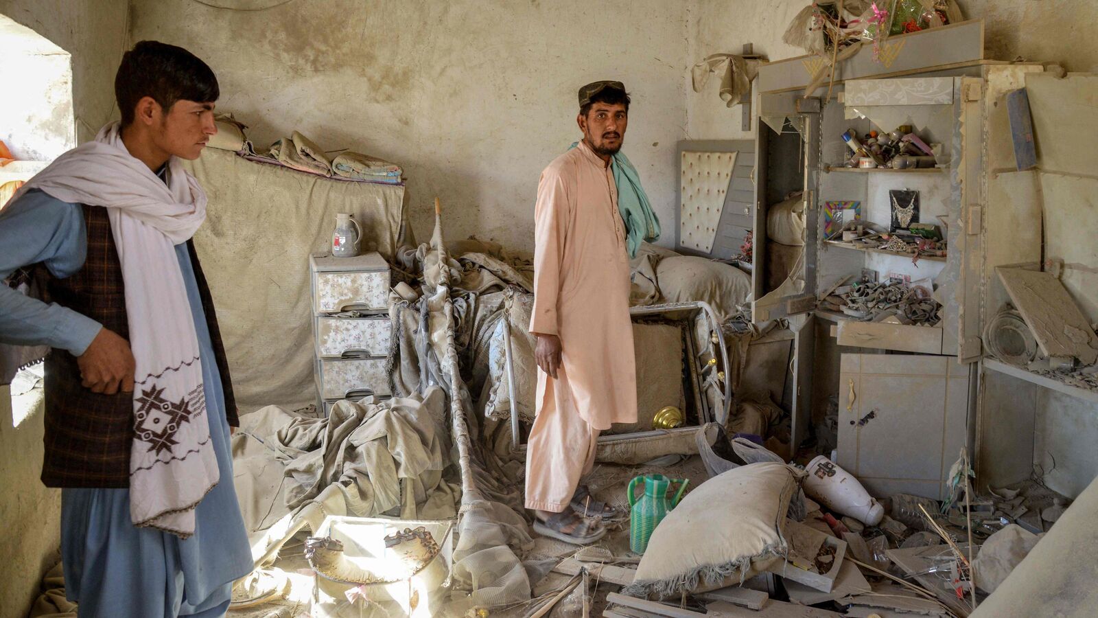 Massive explosion rocks Kabul; ‘More than a dozen’ killed after the air strikes in Pakistan hit Afghanistan – video