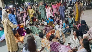In Indore, 24 eunuchs drank sour and upset about the Haji, taking a big step; There was a stir – 24 transgender people drank acidic in Indore.