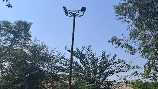 High mast lights become showpiece in Hiranagar, squares and intersections plunged into darkness, what is the reason behind this? – Hiranagar high-mast lights not working, plunging areas into darkness