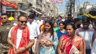 Shivdeep Lande: Former IPS Shivdeep Lande files nomination from this seat, seeks support with wife – ex ips shivdeep lande files nomination in Jamalpur seeks support