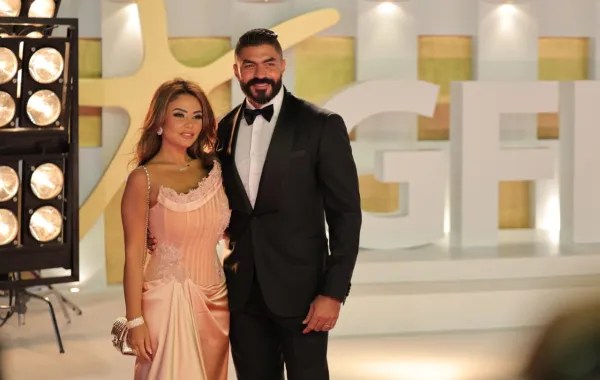 بدء توافد النجوم لحضور حفل إفتتاح الدورة الثامنة من مهرجان الجونة السينمائي