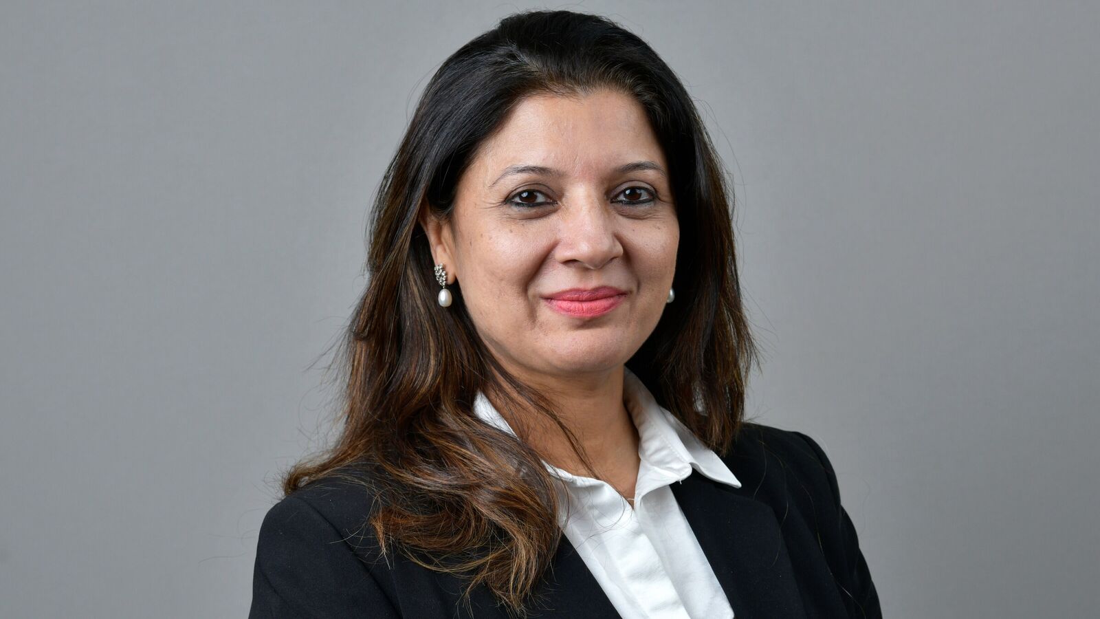 Buy or Sell: Vaishali Parekh recommends three stocks to buy today – October 17, 2025