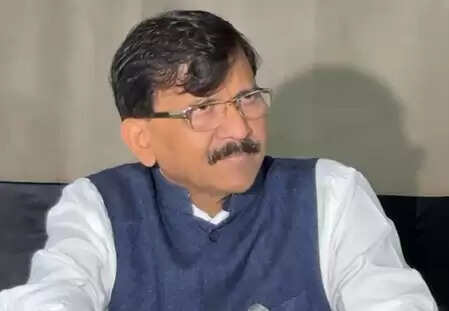 Holding elections without improving electoral roll is like making a mockery of democracy: Sanjay Raut