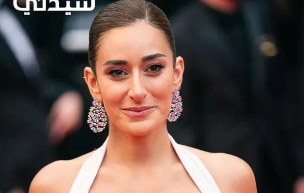 أمينة خليل بأول تعليق على أنباء حملها .. هذا ما قالته