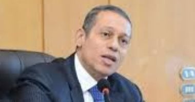وفاة الدكتور أيمن سلامة أستاذ القانون الدولى