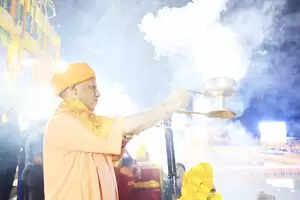 Ayodhya Deepotsav 2025: With the inspiration of the Yogi government, Maha Aarti of Maa Saryu will resonate on the banks of Saryu.