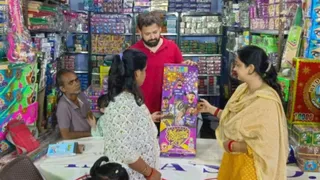 Crackers in the name of ‘Operation Sindoor’ and ‘Rinku Singh’ make a splash, there is an abundance of green coconuts in the market – diwali fireworks market aligarh operation sindoor rinku singh coconuts in demand