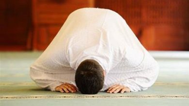 هل يجوز أداء ركعتي سنة الفجر بعد الانتهاء من الصلاة؟.. الأزهر يجيب