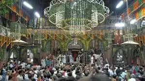 Mathura: 54-year-old ‘Tosh Khana’ of the Banke Bihari Temple will open under the supervision of the High Power Management Committee.