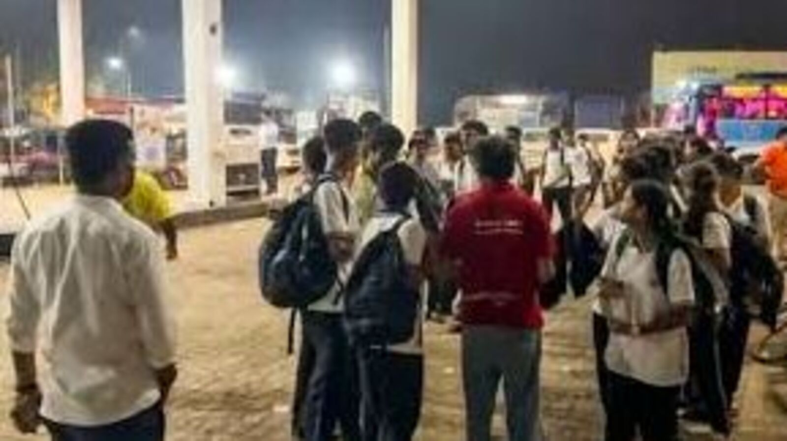 Shocking! Desperate villagers on Mumbai-Ahmedabad highway ask PM Modi for suicidal nod
