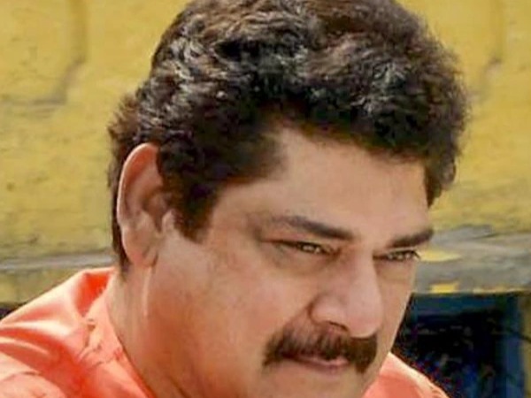 Pankaj Dheer has done great acting in these films!