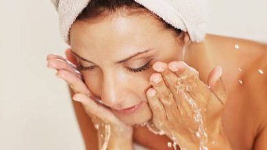Splashing cold water on the face is really effective!
