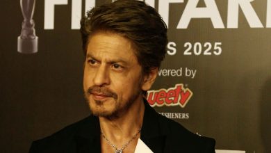 Shah Rukh Khan melts hearts, reveals his ‘film family’ after Salman Khan calls him an outsider: ‘That’s why I’m a star…’