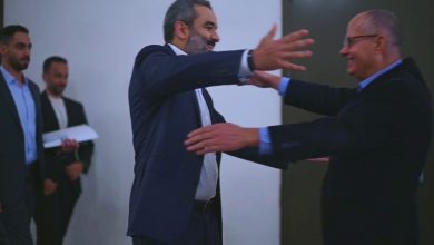 لحظات مليئة بالفخر والوطنية تخلد الإنجاز السعودي… وزير الاتصالات يهنئ العالم السعودي عمر…