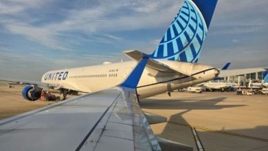 United Airlines planes crash into ground at O’Hare Airport in Chicago