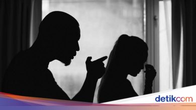 Singer in Purwodadi Slapped by Man on Stage, Now Investigated by Police