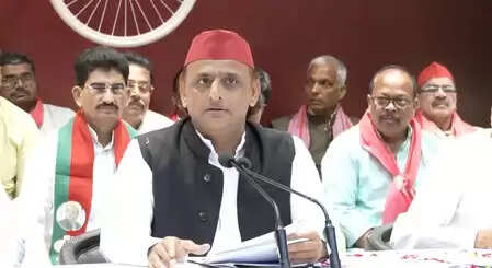 CM Yogi went to Bihar not as a star campaigner but as a star distributor: Akhilesh Yadav