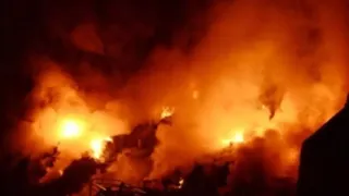 A massive fire broke out in a bus going to Hathras in Bulandshahr, after hard work the fire brigade brought it under control – bus fire in bulandshahr passengers safe investigation underway